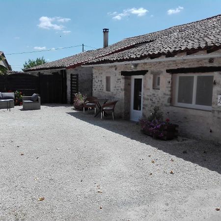 Villa Les Rosiers Chaunay Exterior foto